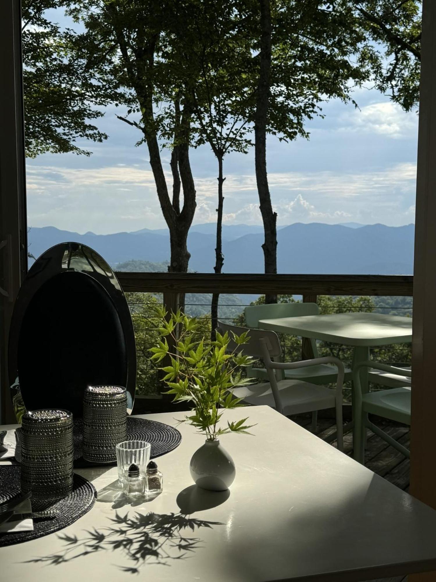 海兰兹 Fire Mountain酒店 外观 照片
